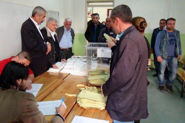 Gaziantep'te oylar sayılmaya başladı