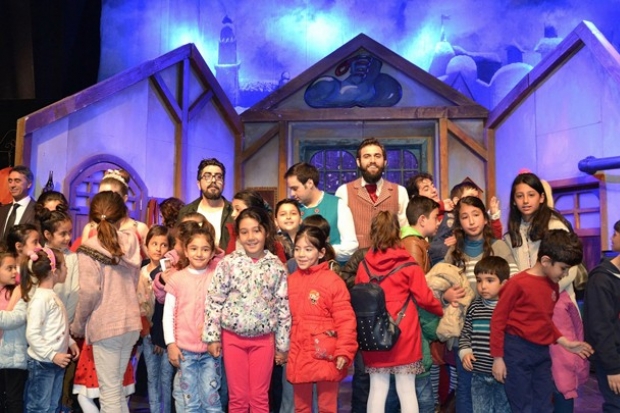 “Çocuk Tiyatroları Festivali" başladı