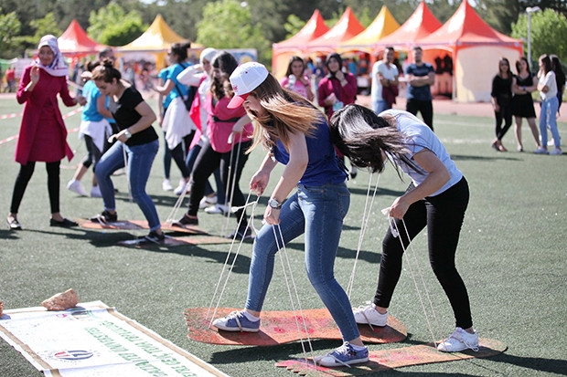 GAÜN’de bahar şenliği dolu dolu kutlanıyor