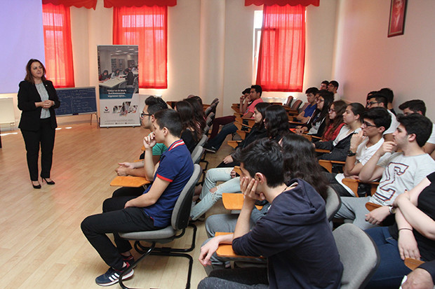 SANKO Üniversitesi öğretim üyeleri öğrencileri bilgilendirdi