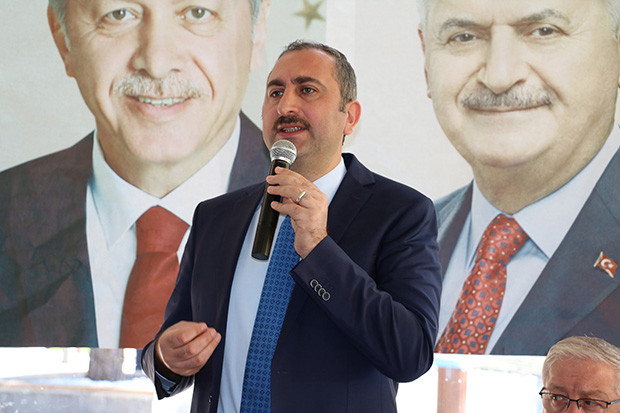 Abdulhamit Gül "İSTİKRAR SÜRÜYOR"