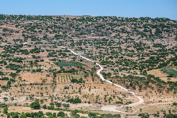 Şehitkamil’de 581 kilometre arazi yolu açıldı