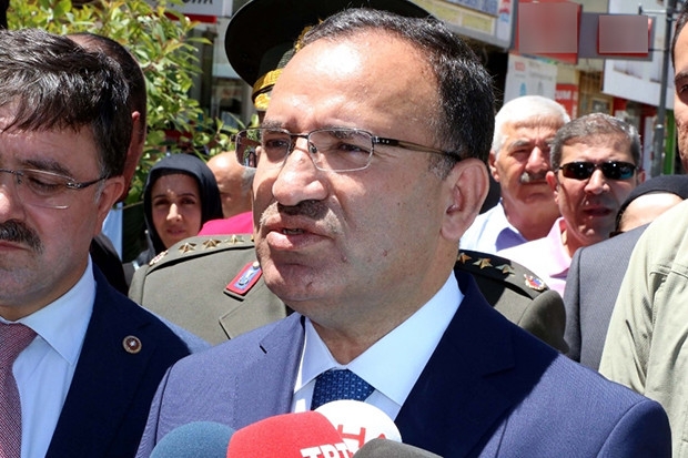 Bakan Bekir Bozdağ, FETÖ soruşturmalarındaki son durumu açıkladı