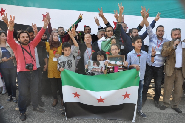 Gaziantep’teki Suriyeliler Rusya’yı protesto etti