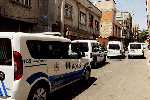 Oğluna siper olan baba yaşamını yitirdi