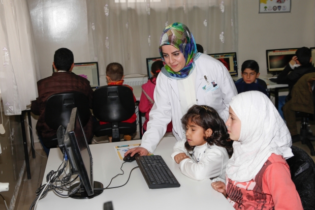 Yarıyıl tatilini bilgisayar öğrenerek değerlendirdiler