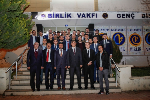 Fadıloğlu Birlik Vakfı üyeleri ile buluştu