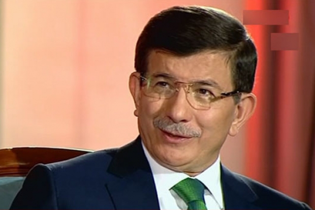 Başbakan Ahmet Davutoğlu erken yemin etti