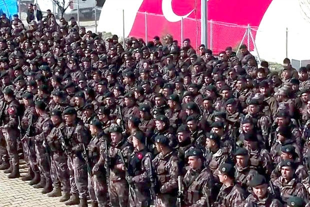 JÖH ve PÖH birlikleri Afrin'e böyle gidiyor