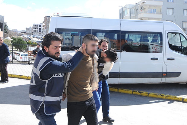 Tartıştığı kişiye benzettiği sürücüyü öldürdü