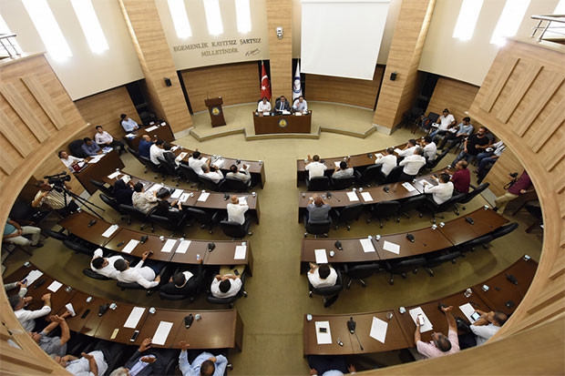 Türk İmar Komisyonuna seçildi