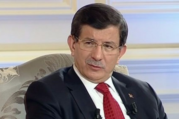 Davutoğlu: "Büyükelçiliğimiz kriz masası oluşturdu"