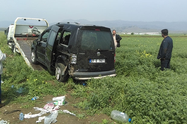 Araç buğday tarlasına uçtu: 1 yaralı