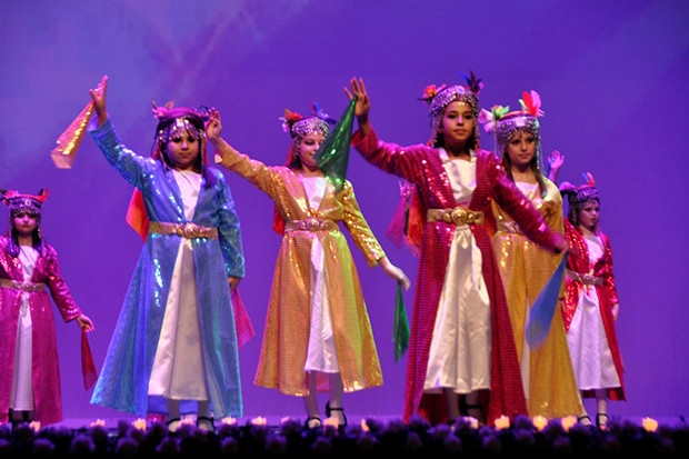 GKV’liler Dansın Renkleriyle Anadoluyu sahneye taşıdı