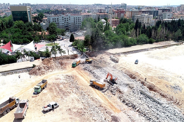 65 yıllık karşıyaka köprüsü yıkıldı