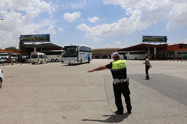 Otobüs şoförlerine polis tembihi