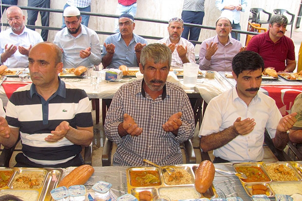 Şehit Uzman Çavuş için Mevlid okutuldu
