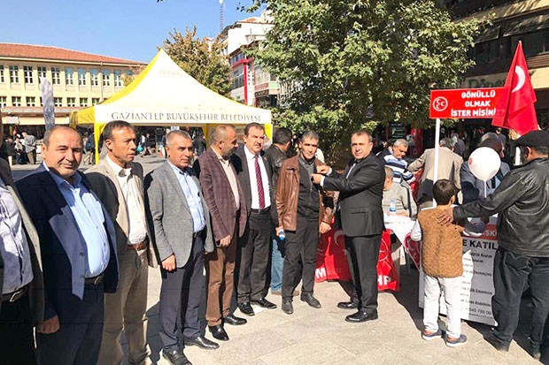 MHP Şahinbey ilçe teşkilatından üye harekatı