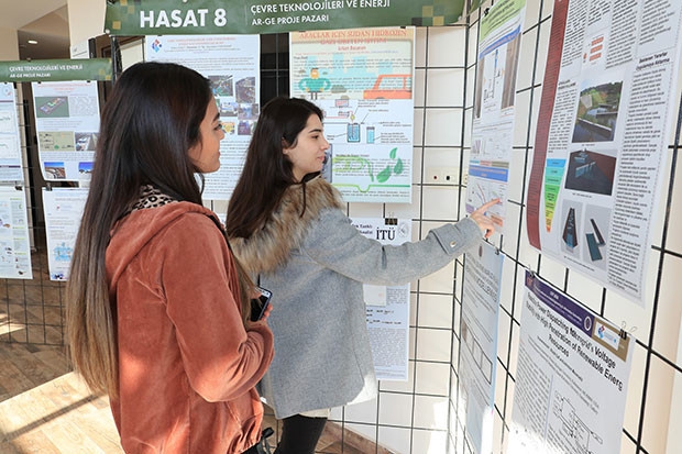 Çevre teknolojileri ve enerji projeleri ödüllendirildi