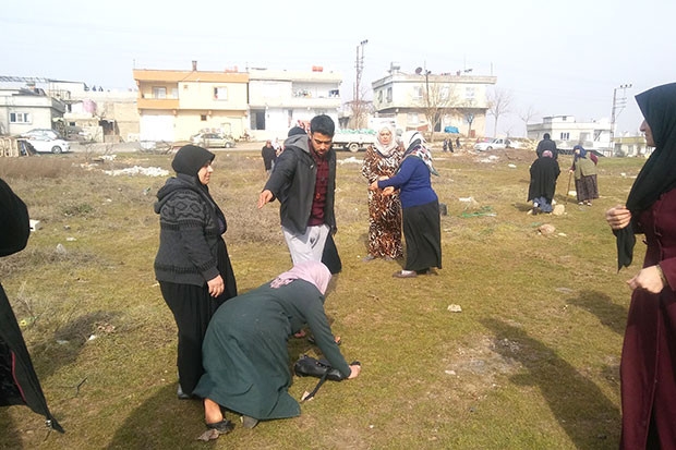 Kardeşini kurtarmak isterken hayatını kaybetti