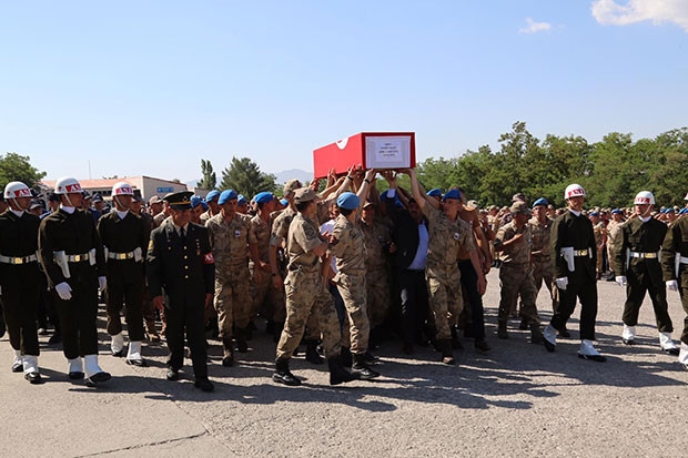 Teröristlerin 4 yıl önce kaçırdığı Uzman Çavuş Polat'ın naaşına ulaşıldı