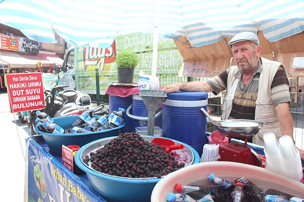 Urmu dut şifa dağıtıyor