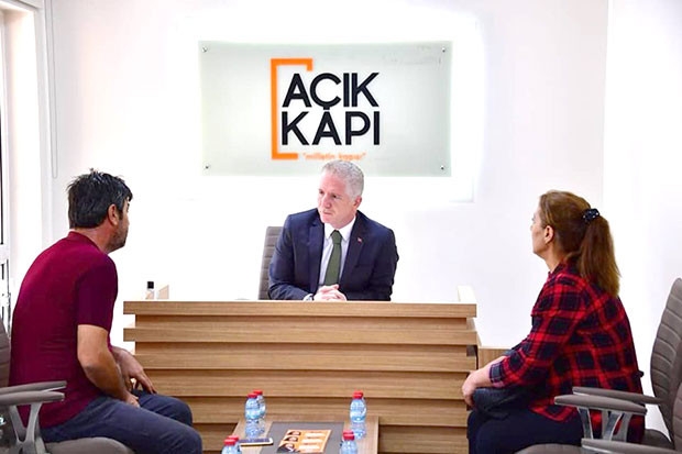 “Açık kapı milletin kapısı”