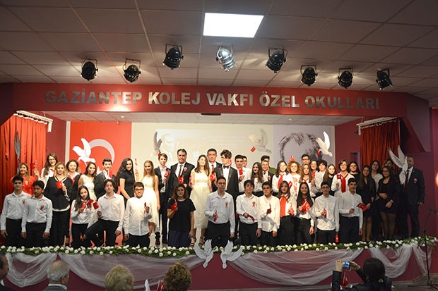 Gaziantep Kolej Vakfı’nda 96.Yıl Coşkusu