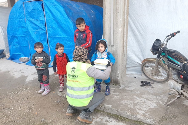 İdlib halkına gıda kömür ve battaniye yardımı