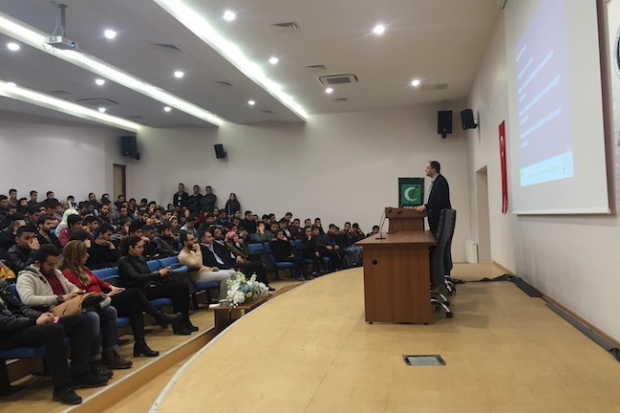 Gaziantep'te bağımlılıkla mücadele semineri düzenlendi