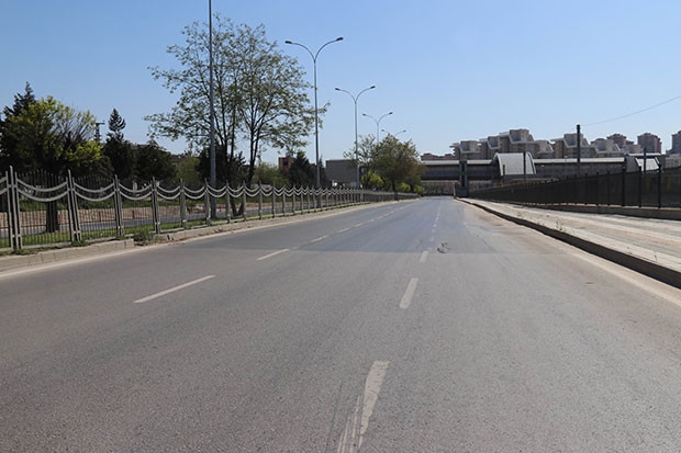 Gaziantep’te sokaklar bomboş