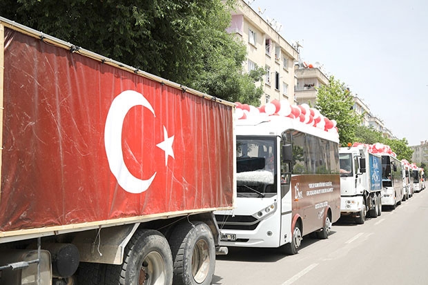 BÜYÜKŞEHİR, 19 MAYIS’I ŞEHRİN DÖRT BİR YANINDA KUTLADI