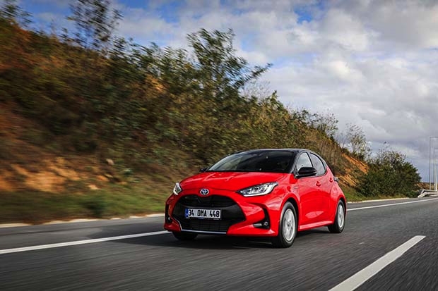 Toyota, Yaris’i Türkiye pazarında satışa sundu