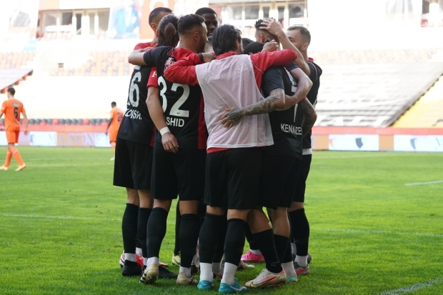 Gaziantep FK evinde galip