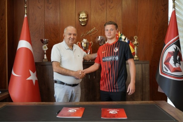 GENÇ YILDIZ GAZİANTEP FK'DA