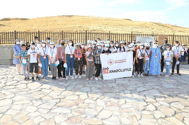 Öğrenciler Battalgazi’de tarihi yolculuğa çıktı