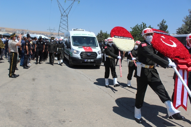 Kuzey Irak şehidi son yolculuğuna uğurlandı