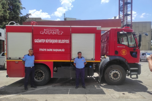 GAZİANTEP BÜYÜKŞEHİR’DEN MARMARİS VE BODRUM’DAKİ YANGIN SÖNDÜRME VE SOĞUTMA ÇALIŞMALARINA DESTEK!