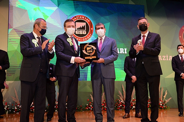 Altunkaya Şirketler Grubu'na Gaziantep'in yıldızları ödülü