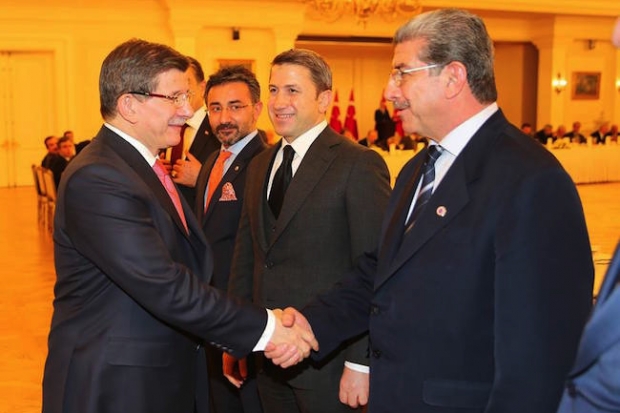 Başbakan Ahmet Davutoğlu STK temsilcileri ile bölgeyi konuştu