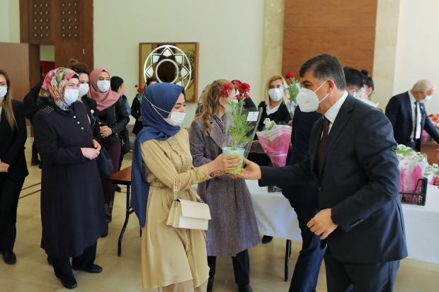 Fadıloğlu’ndan 8 Mart Dünya Kadınlar günü mesajı