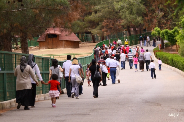 Doğal Yaşam Parkı'na ziyaretçi akını