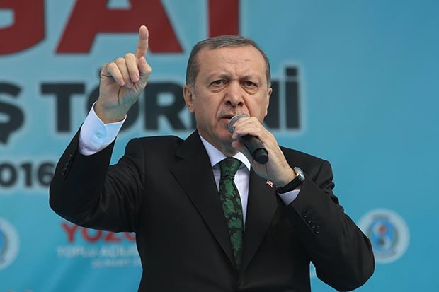 Cumhurbaşkanı Erdoğan: Gaziantep'te biz yakaladık, beyefendiler serbest bıraktı