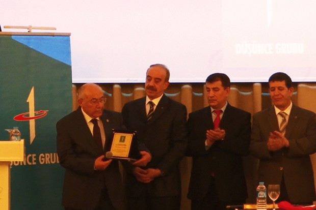 Avukat Mehmet Yıldırım’a Onur Ödülü