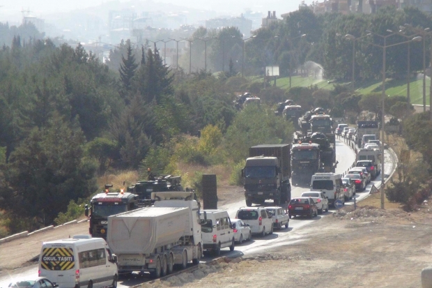 Batıdan doğuya tank sevkıyatı yapılıyor