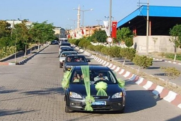 Gaziantep'te düğün konvoyları sıkı takipte