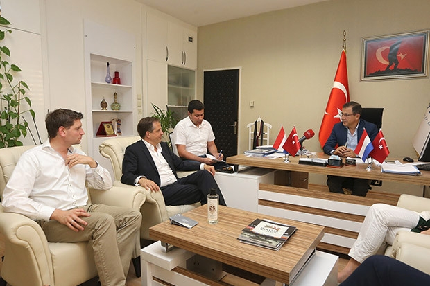 Hollandalı senatörlerden Gaziantep Büyükşehir’e ziyaret