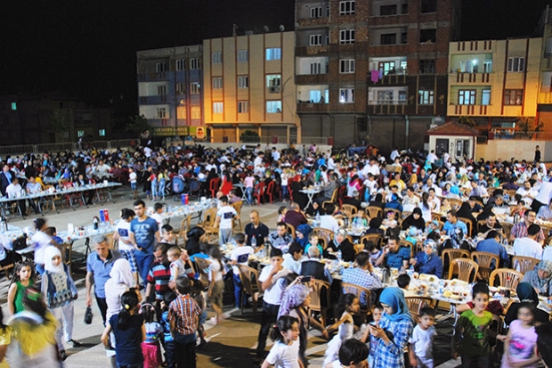 Gaziantep Avrupa Birliği Bilgi Merkezinden Suriyelilere iftar