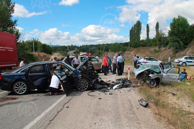 Kanlı bilanço: 129 ölü, 471 yaralı