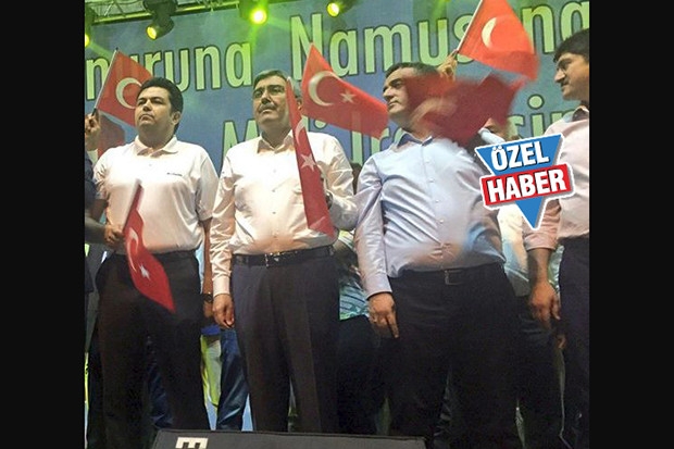 ‘Bir ve diri nöbetteyiz’